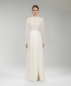 Self-portrait READY TO WEAR Pleated Crochet Floral Maxi Dress