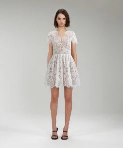 Self-portrait White Floral Guipure Lace Mini Dress READY TO WEAR